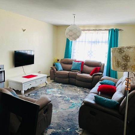 Jacky'S Milimani Suites Nakuru Exterior photo