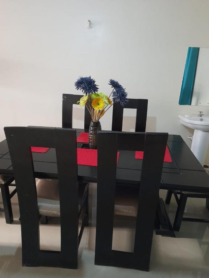 Jacky'S Milimani Suites Nakuru Exterior photo