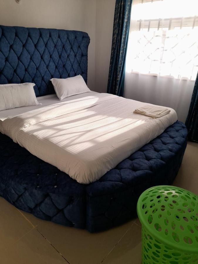 Jacky'S Milimani Suites Nakuru Exterior photo