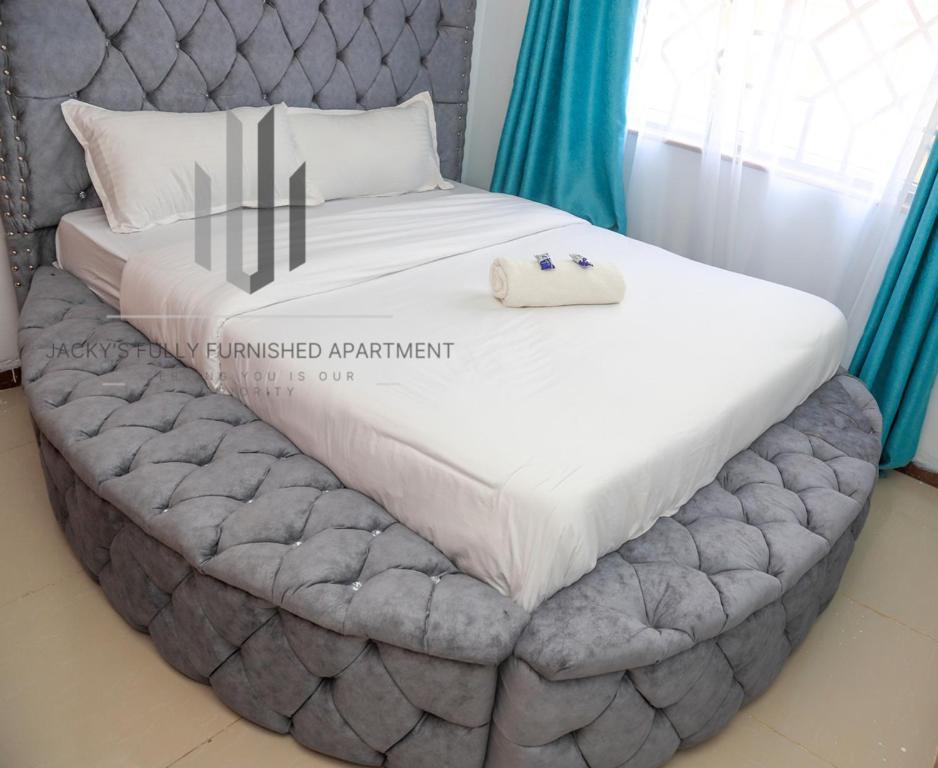 Jacky'S Milimani Suites Nakuru Exterior photo